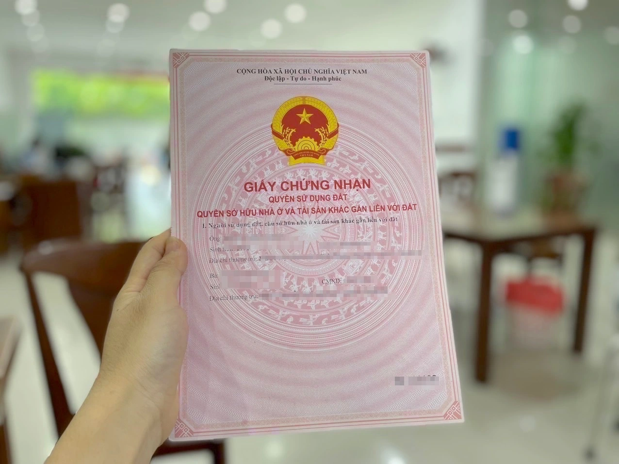 Tranh chấp phí bảo trì, cấp sổ hồng: Giải pháp mới từ TP.HCM