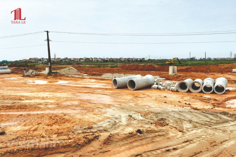Nhà nước thu hồi đất để làm đường: người dân được gì?