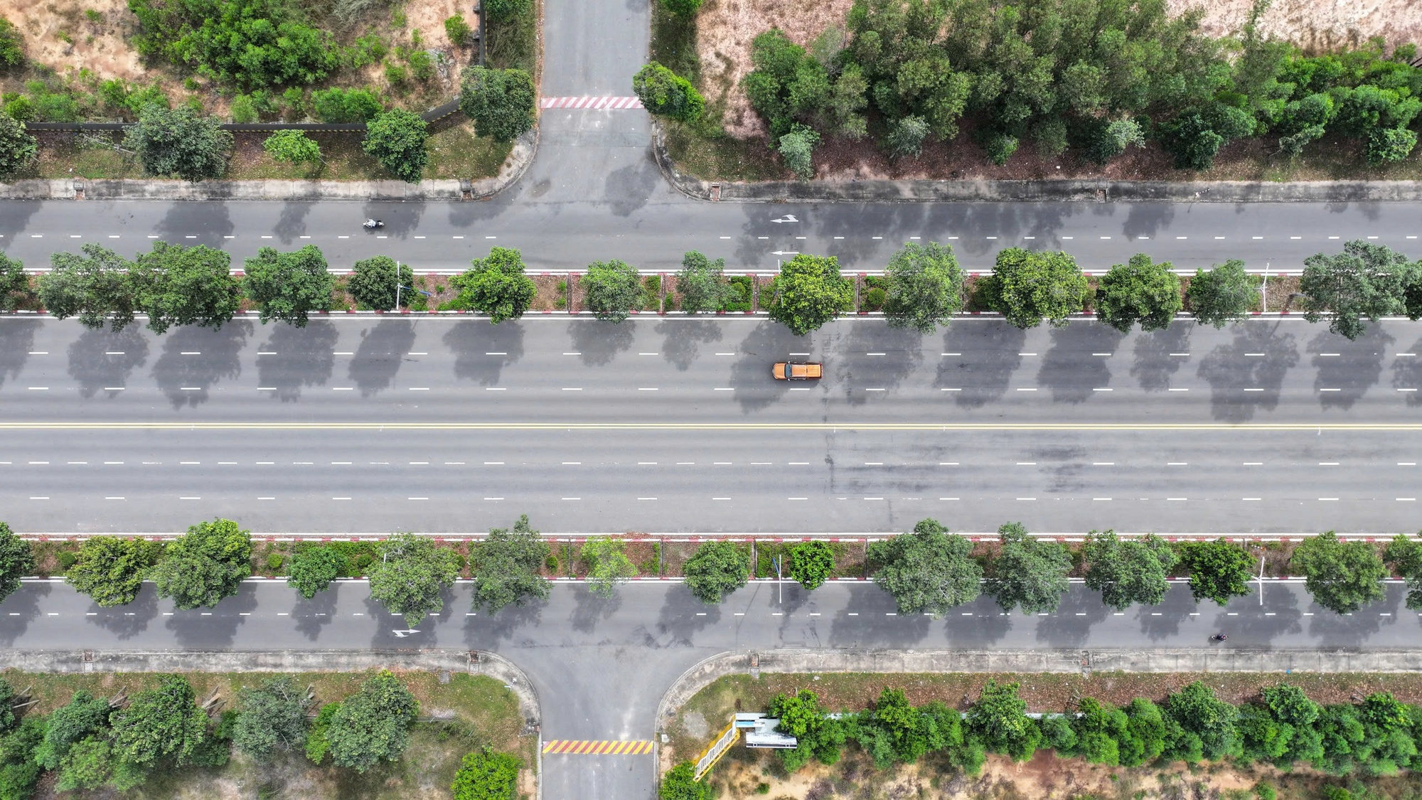  Cao tốc & Vành đai 4 : “Trục xương sống” kết nối Đông – Tây 