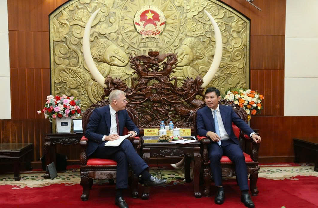 Tập đoàn Hà Lan rót 1 tỷ euro vào Việt Nam: Cơ hội vàng cho KCN
