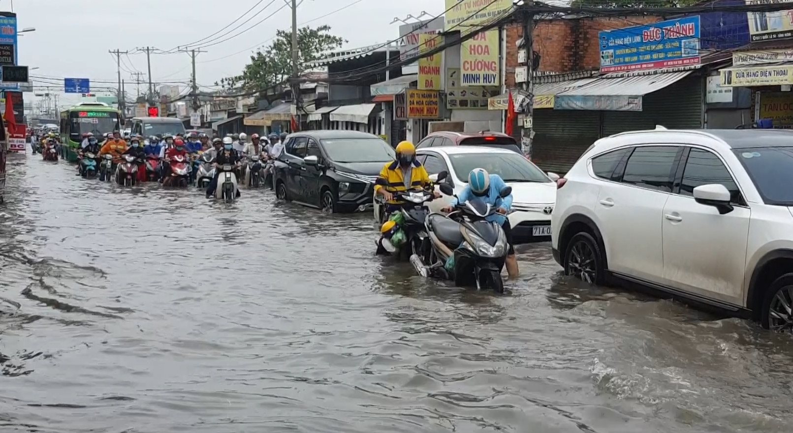 TP.HCM đứng thứ 2 thế giới về tốc độ “chìm nhanh” Nguy cơ nào ?