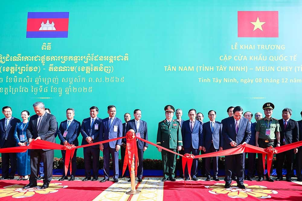Cửa khẩu quốc tế Tân Nam : mở thêm “cửa ngõ vàng” vào ASEAN