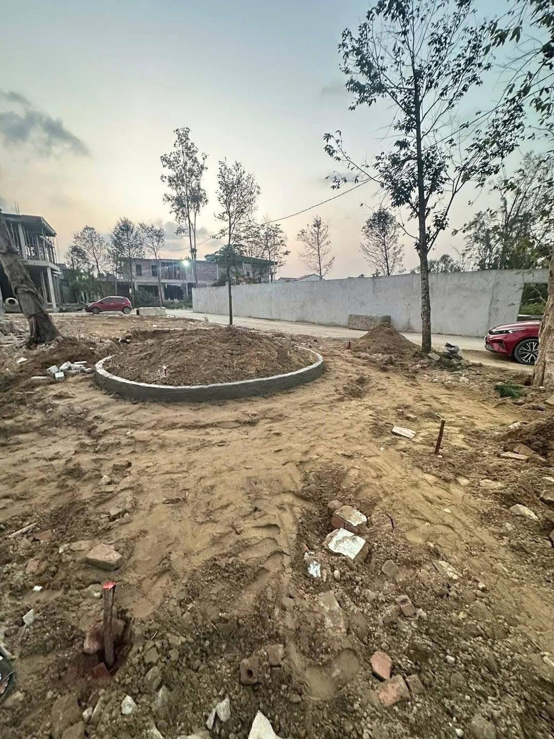 Bài học pháp lý đắt giá khi mua đất ở: Đừng chỉ nhìn vào sổ đỏ